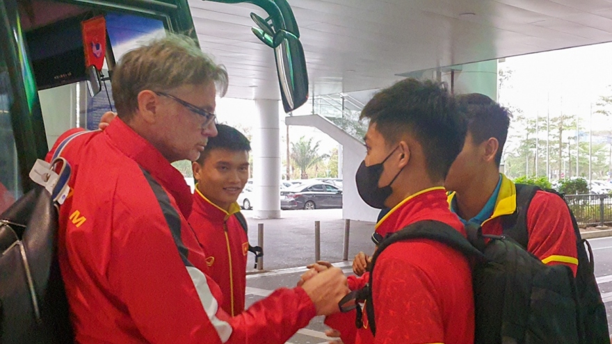 U23 Vietnam fly home to prepare for SEA Games 32